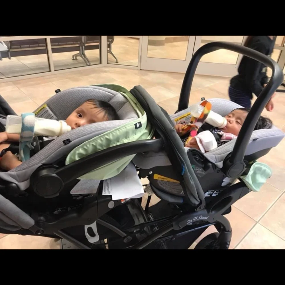 Baby Bottle Helper, Hands Free Feeding, XTRA Hand